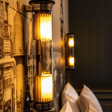 O Chateau ホテル Hayange