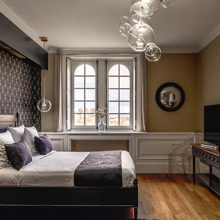 O Chateau Szálloda Hayange