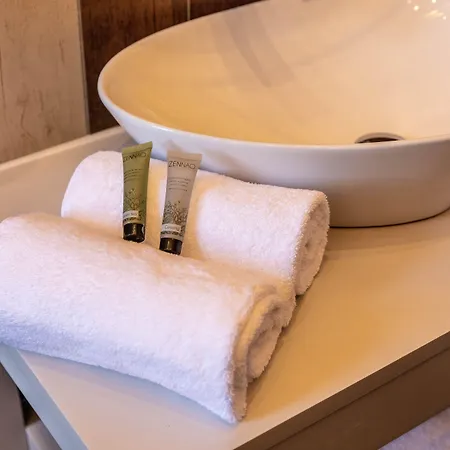 Ξενοδοχείο O Chateau 4*